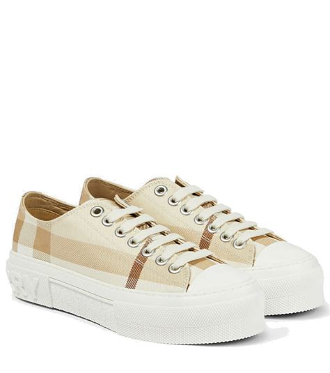 burberry panelled low-top sneakers|Burberry vintage check low top.